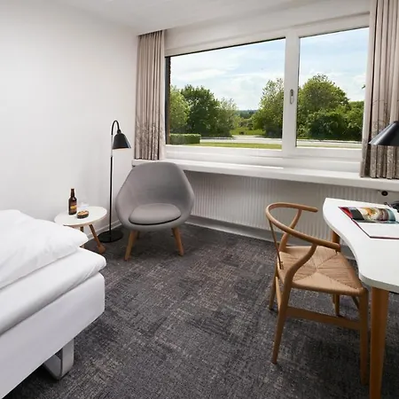 Trinity Og Konference Hotel 4*