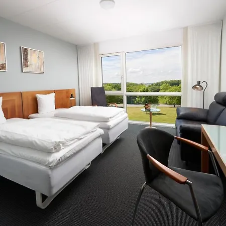 Hotel Trinity Og Konference 4*