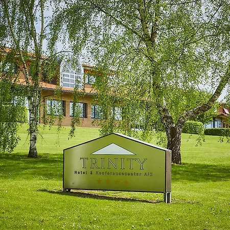 Hotell Trinity Og Konference