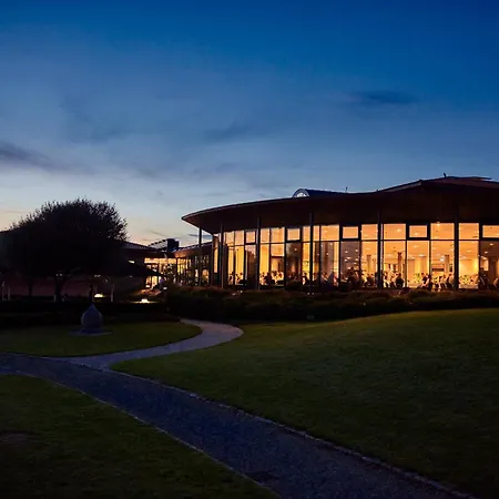 Trinity Og Konference Hotel 4*