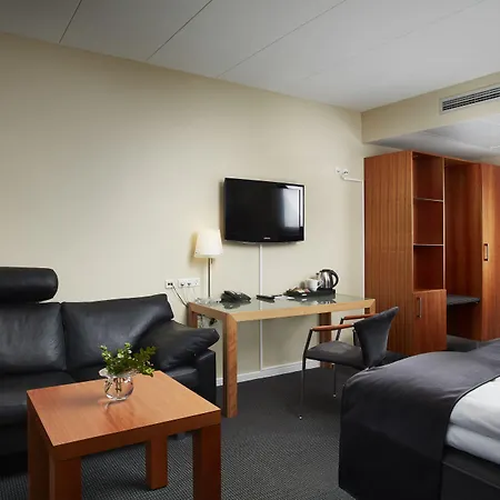 Trinity Og Konference Отель