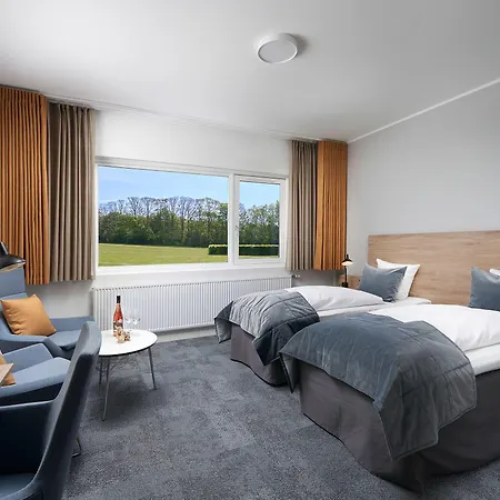 Hotel Trinity Og Konference 4*