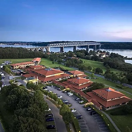 Trinity Og Konference, Bw Signature Collection Hotel